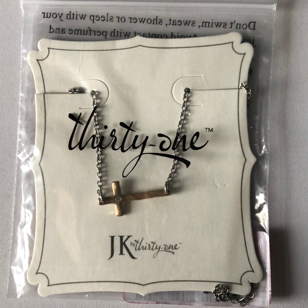 Thirty-one Whisper Cross Necklace Brand New